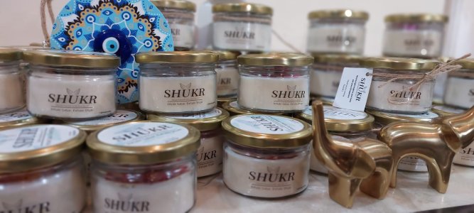 Candle Jar 250ml (Customized as per your requirement. Can be Perosnalised for your special occasions).