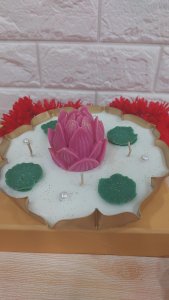 7.5 Inch Lotus Urli
