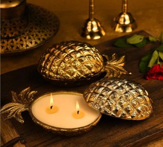 Pineapple Candle 7 Inch