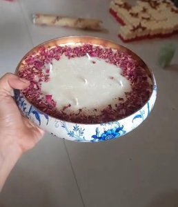 8 Inches Blue Flowers Printed Urli