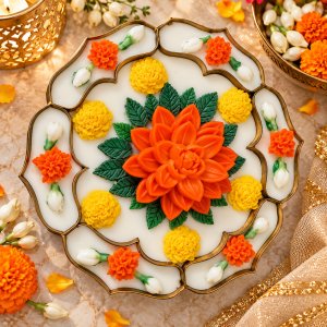 Lotus Thal Urli (9 inches)